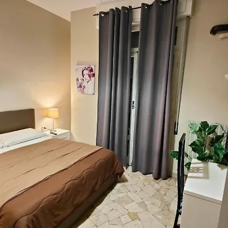 Etnea Glamour House Bed and breakfast 3*