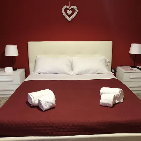 Etnea Glamour House 3*