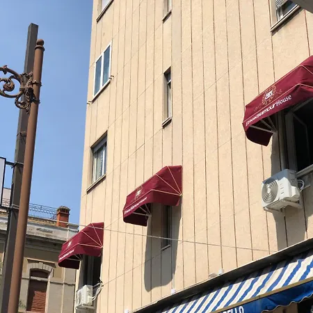 Etnea Glamour House 카타니아